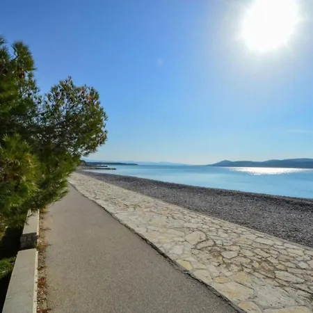 Marin *